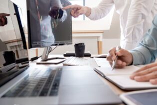 Bild für تراجع جاذبية الدوام الكامل وصعود الرغبة بالعمل الجزئي في ألمانيا