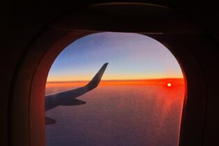 Bild für Lufthansa запровадить безкоштовний інтернет Starlink на борту: угоду критикують у німецькому уряді