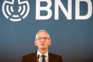 Bild für إعادة تشكيل جهاز الاستخبارات الألماني… تقليص الأقسام وتوسيع الاعتماد على الجواسيس