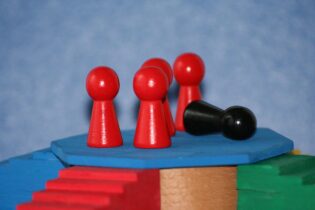 Bild für مطالعه‌ای به سفارش دولت فدرال آلمان: تبعیض، حدود ۹ میلیون نفر را در آلمان تحت تأثیر قرار می‌دهد